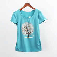 Women's tree Tee